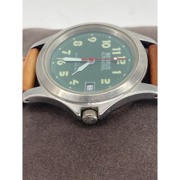 Benrus ultrasteel green vintage Men's Wrist Watch - Picture 2 of 6
